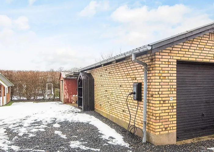 4 Star In Tatil Evi *